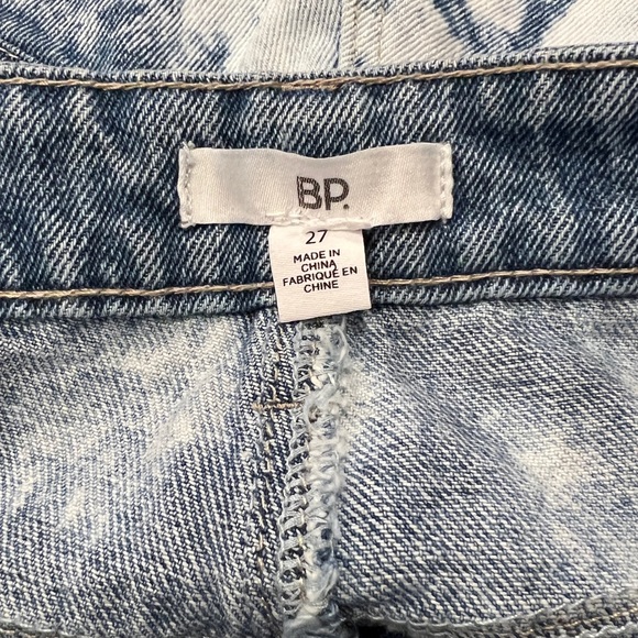 BP Ripped Nonstretch Denim Cutoff Shorts in Blue Bleached Wash (27) - Picture 8 of 10